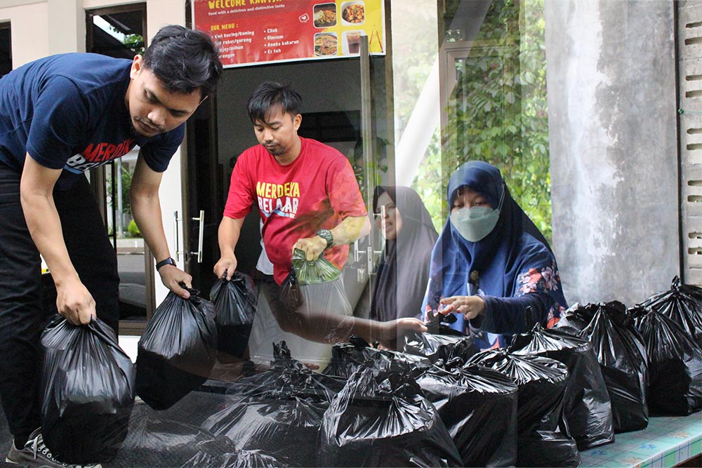 Menyambut Hari Raya Idul Fitri 1444 H, BBGP Provinsi Jawa Tengah Bagikan Bingkisan Lebaran